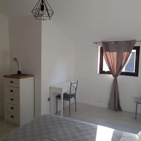 Room St Lucia * Funtana